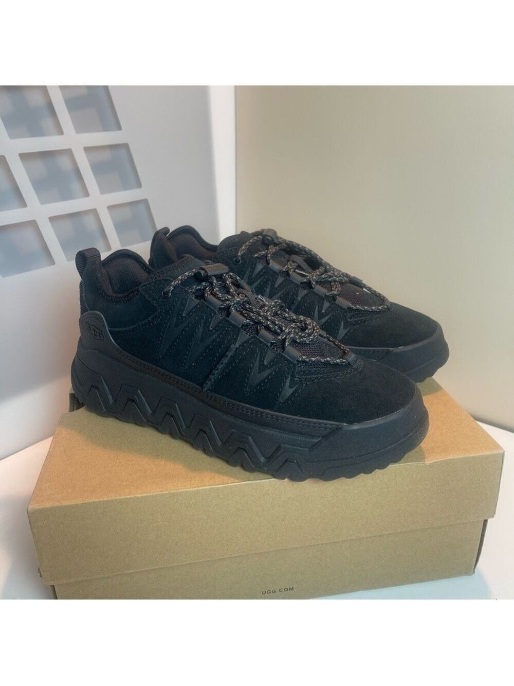 UGG CapTrail Low sneakers in black suede waterproof unisex grunge goth hiking 7